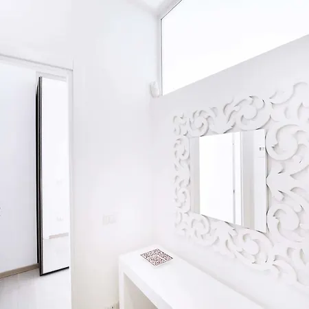 Marchouse Apartment